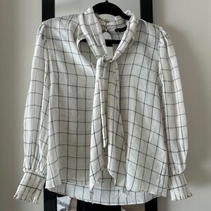 Alice + Olivia silk blouse